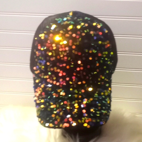 Black & Multicolored Sequins Padded Trucker Baseball Cap - Picture 1 of 12